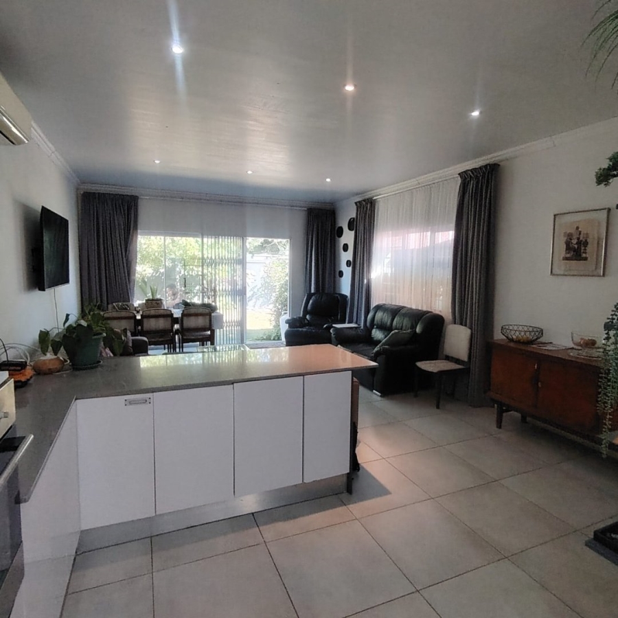 3 Bedroom Property for Sale in Baysville Eastern Cape